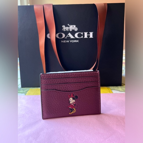 π DISNEY X COACH MINNIE MOUSE CREDIT CARD HOLDER π NWT π - Picture 3 of 16